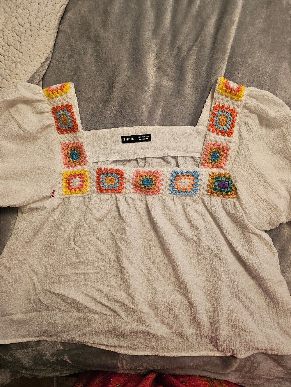 NWOT, Never Worn Granny Square Crochet Detail Peasant Top, Size M/US 6